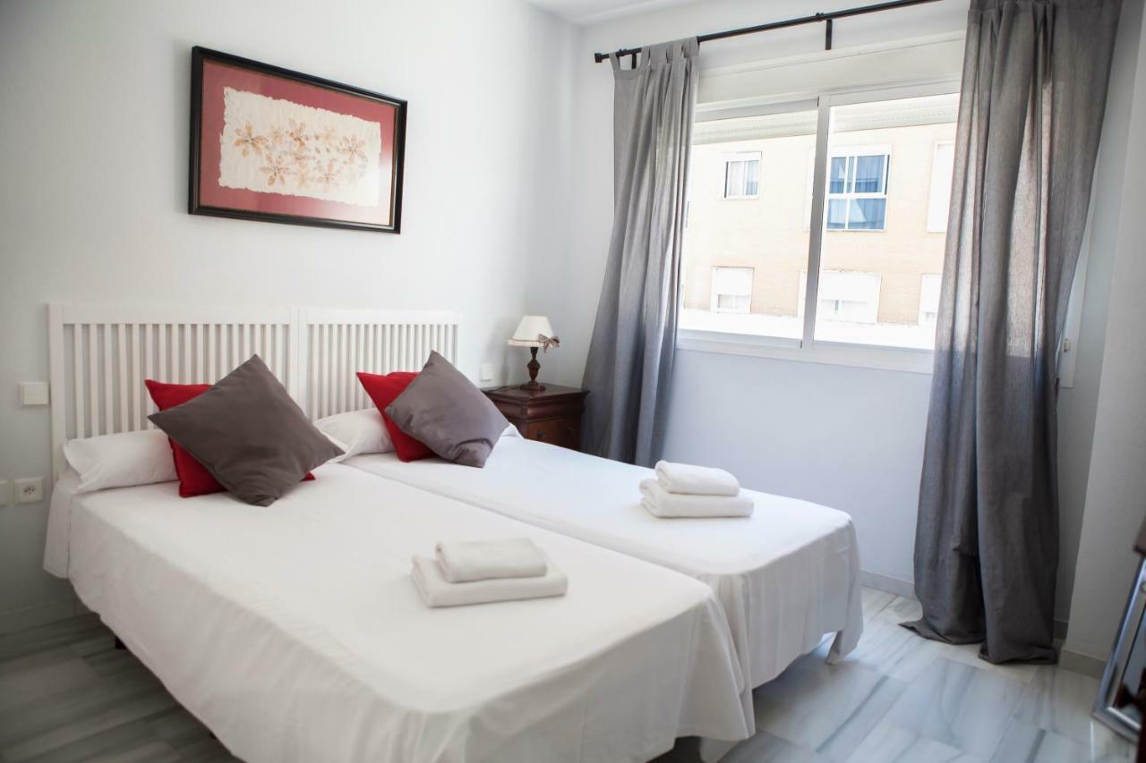 Apartamento Buhaira Sevilla Exterior foto
